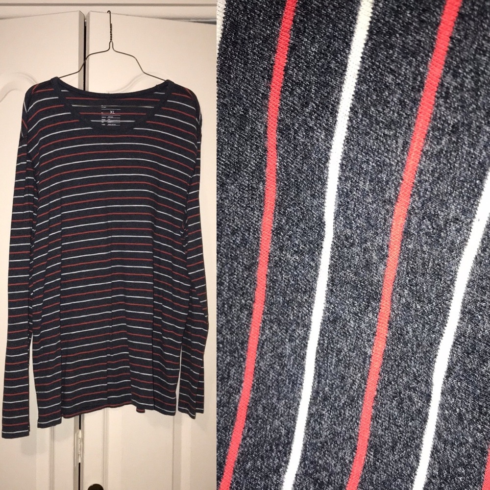 Men’s XL Long Sleeved Red Blue Striped Shirt